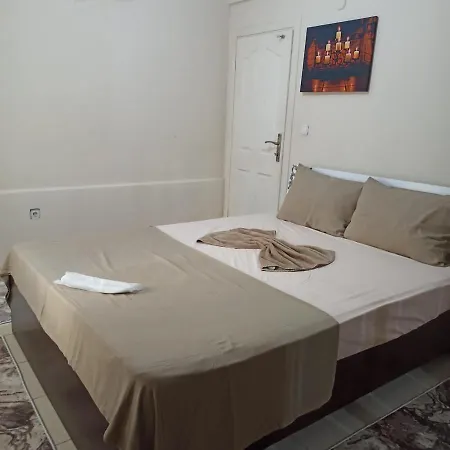 Appartement Ancient Park 2 *