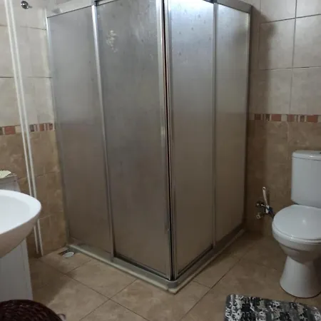 Apartament Ancient Park 2 *